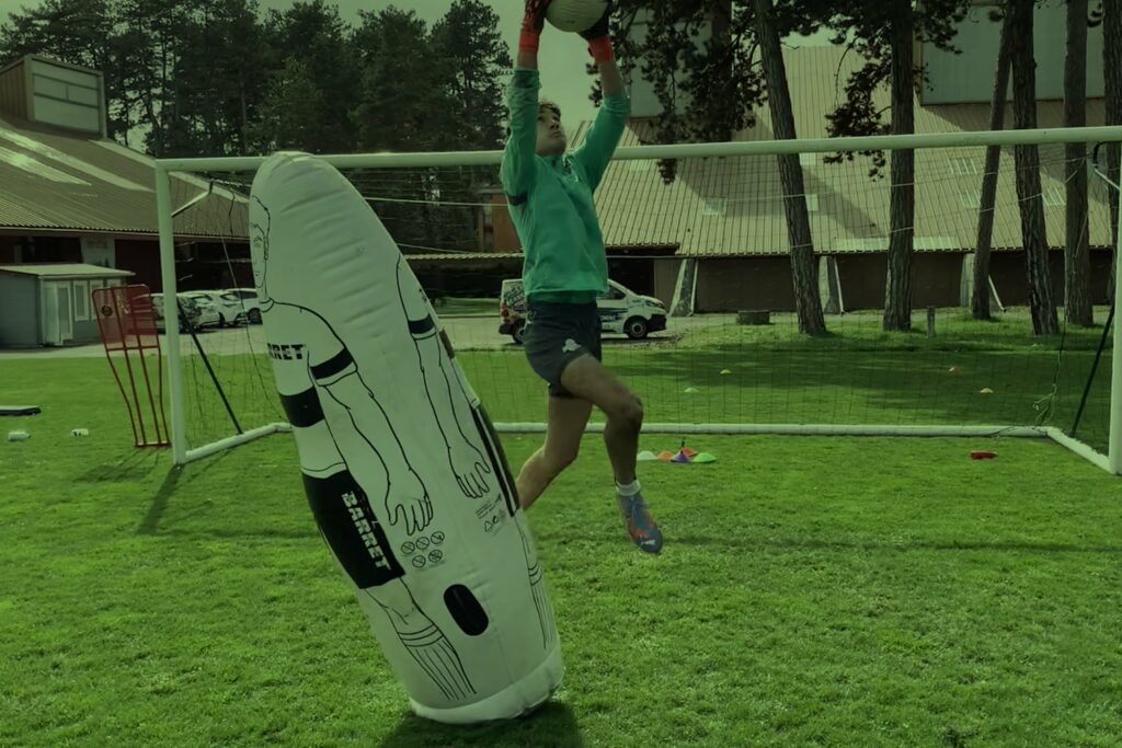 Today’s amateur goalkeepers are tomorrow’s professionals